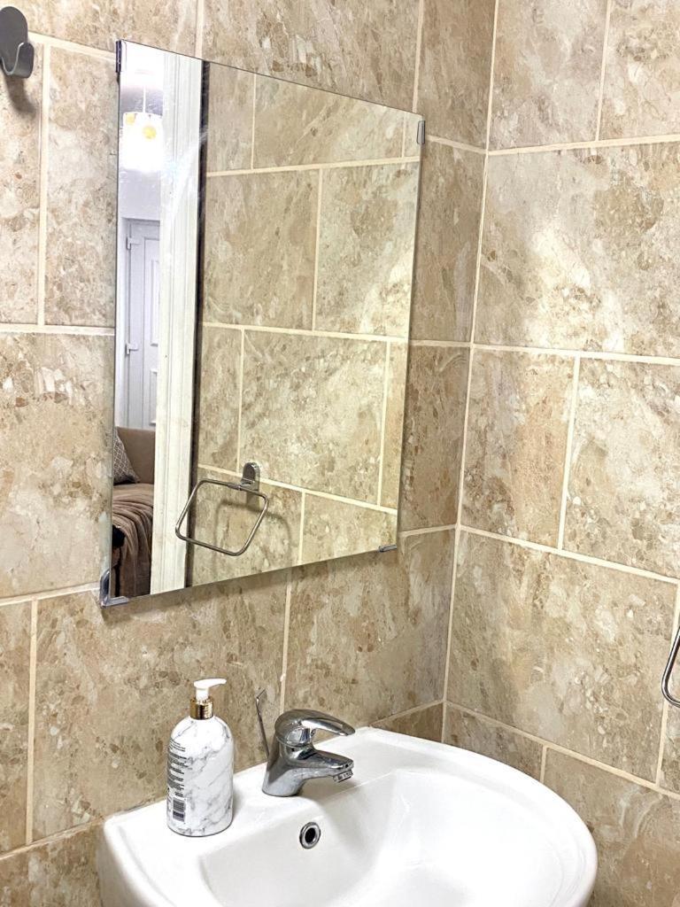 Central Suite, 3 Single Beds Bristol Kamer foto